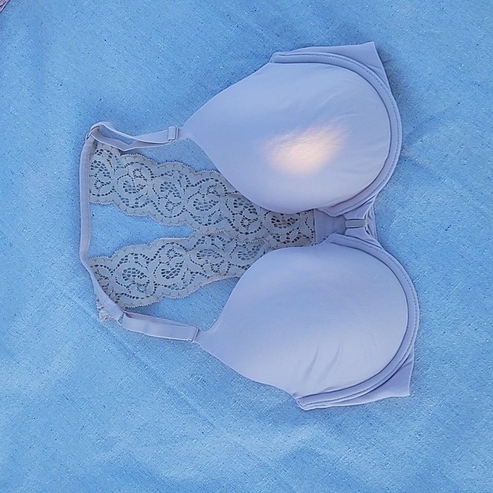Lace T strap front closure